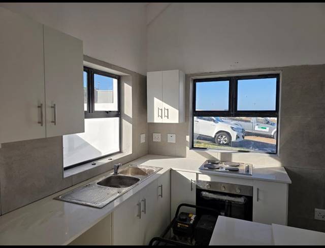 2 BEDROOM HOUSE FOR SALE IN ST HELENA VIEWS